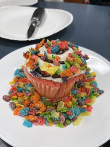 fruity cereal cupcake 